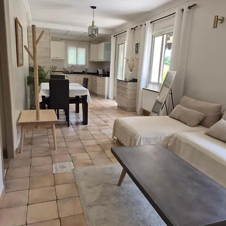 Rez De Avec Piscine Apartmán Menton